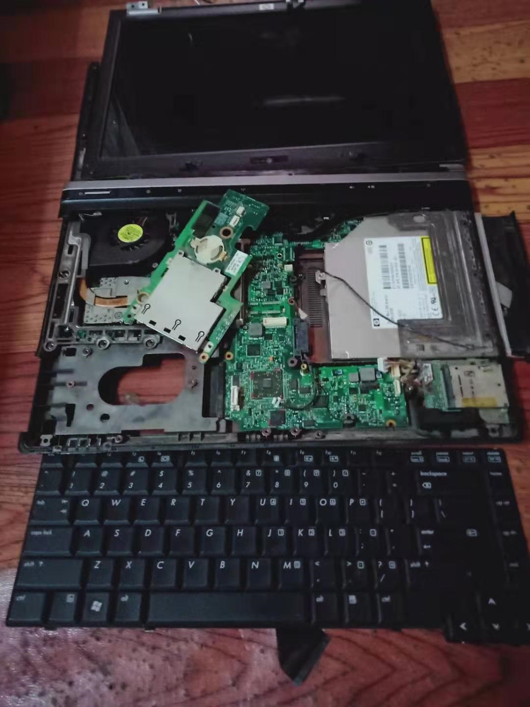 2013年用来专门挂机的电脑(图2) 2013年用来专门挂机的电脑(图2)